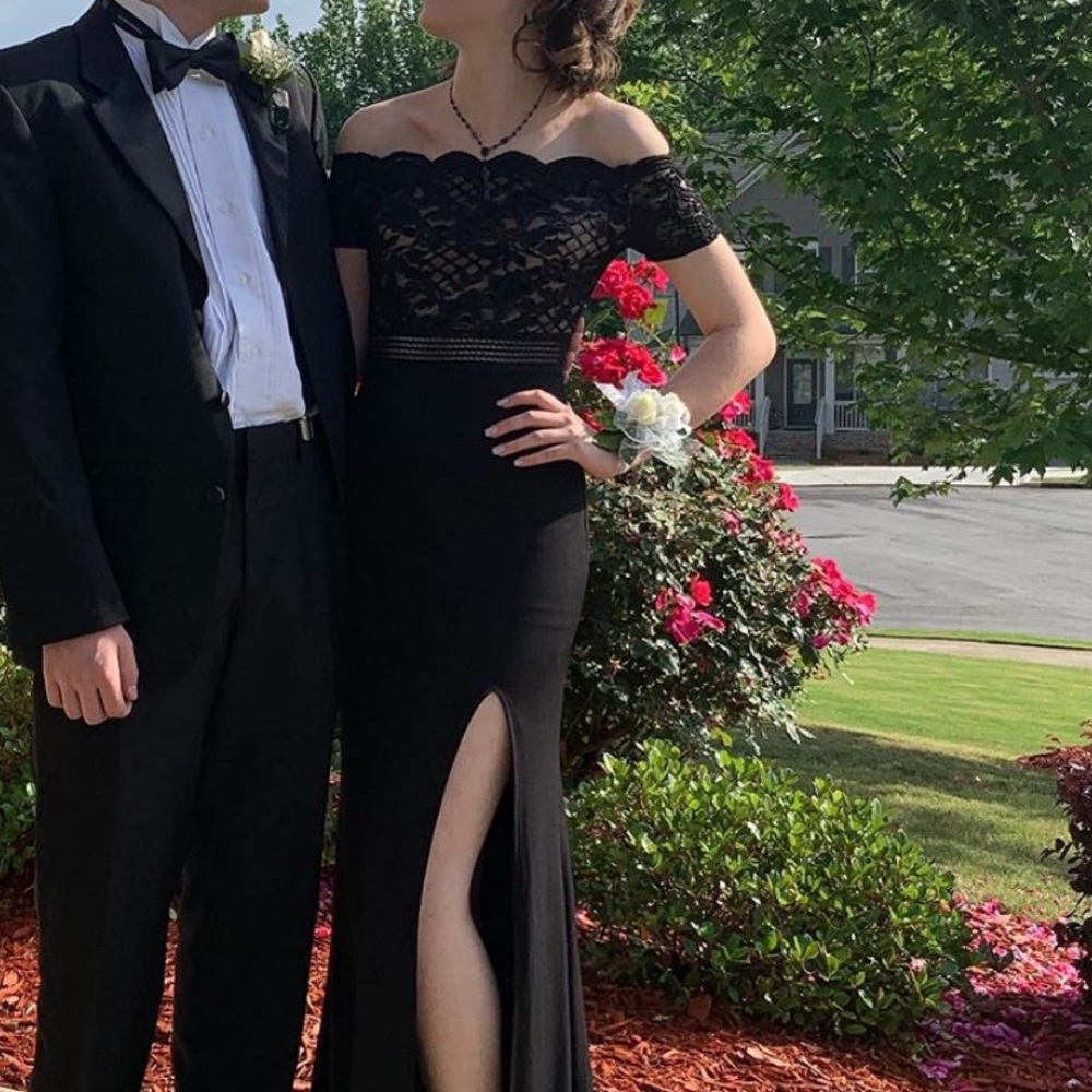 Long Black Off The Shoulder Prom Dress